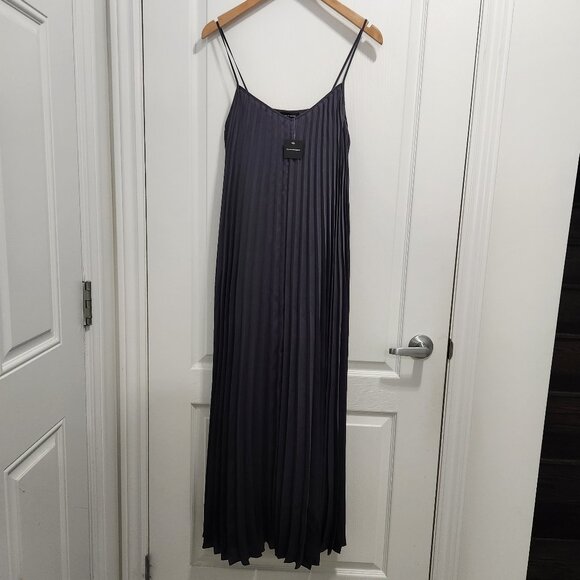 Club Monaco strappy pleated maxi dress - Picture 2 of 10